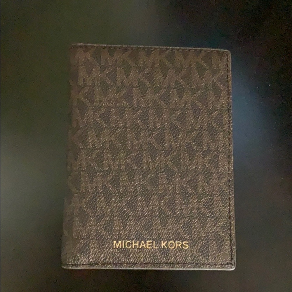 Michael Kors passport holder